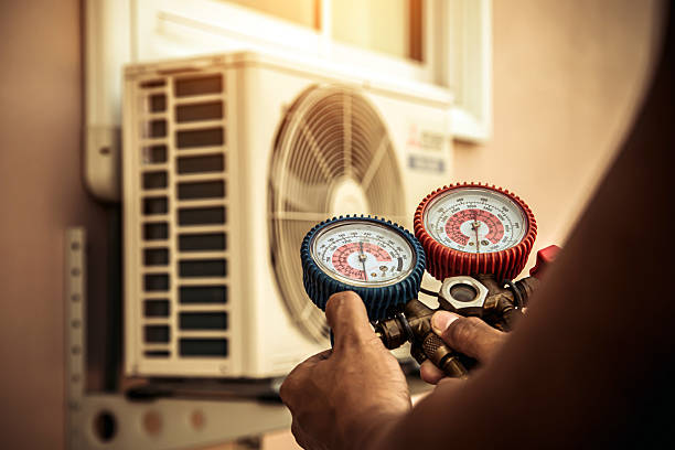 Professional Hvac technician working in Grant, MI